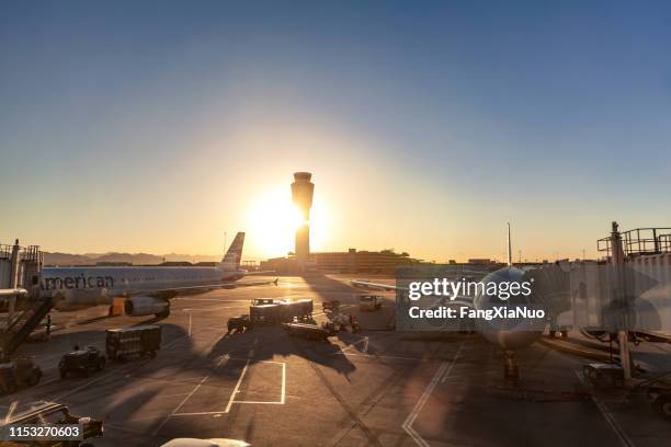 view of airplanes on tarmac at phoenix sky harbor international airport - pre launch stock pictures, royalty-free photos & images