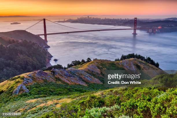el área de la bahía de san francisco en california - marin headlands fotografías e imágenes de stock