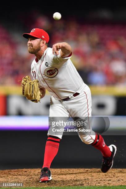 Zach Duke of the Cincinnati Reds pitches against the Washington Nationals at Great American Ball Park on May 31, 2019 in Cincinnati, Ohio.
