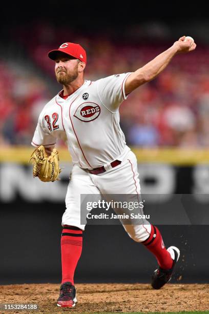 Zach Duke of the Cincinnati Reds pitches against the Washington Nationals at Great American Ball Park on May 31, 2019 in Cincinnati, Ohio.