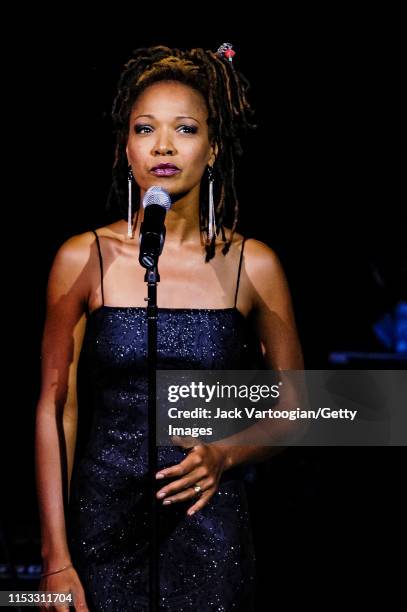 Simone Adams Singer Simone (Actress) Photos and Premium High Res Pictures - Getty Images