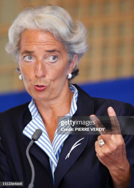 La ministre de l'Economie Christine Lagarde s'exprime le 24 août 2007 à son ministère à Paris, lors d'un point de presse à l'issue du Conseil des...