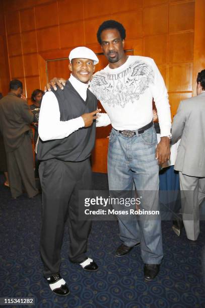 Atlanta Falcons Player Joe Horn and Former New York Knicks Player Charles Oakley at the Fifth Annual Warrick Dunn Foundation Gala on October 1, 2007...