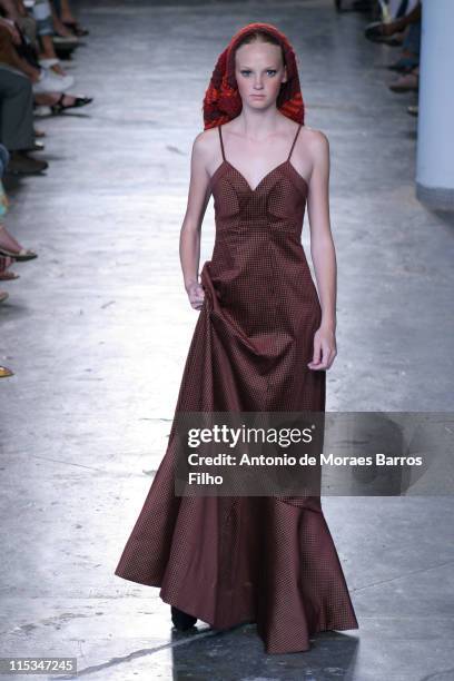 Model wearing Raia de Goye Fall/Winter 2006 during Sao Paulo Fashion Week Fall/Winter 2006 - Raia de Goeye - Runway at Museum of Modern Art in Sao...