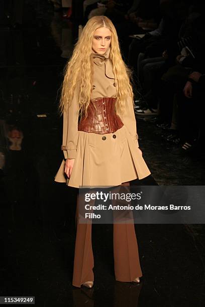 Raquel Zimmermann wearing Jean Paul Gaultier Ready to Wear Autumn/Winter 2006