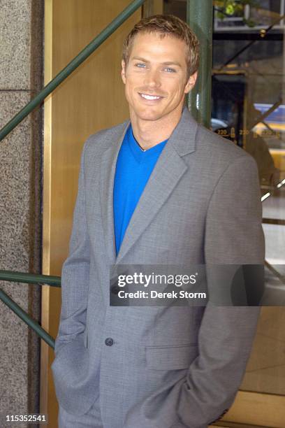 Jason Lewis during Jason Lewis, Jenny McCarthy and Dave Foley Leaving "WB11 Morning News" - April 29, 2004 at Daily News Building in New York City,...