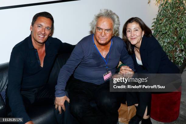 Singer Dany Brillant, Producer Albert Koski and Ingrid Betancourt attend Albert Koski exposes its Rock&Roll Posters Collection at Galerie Laurent...