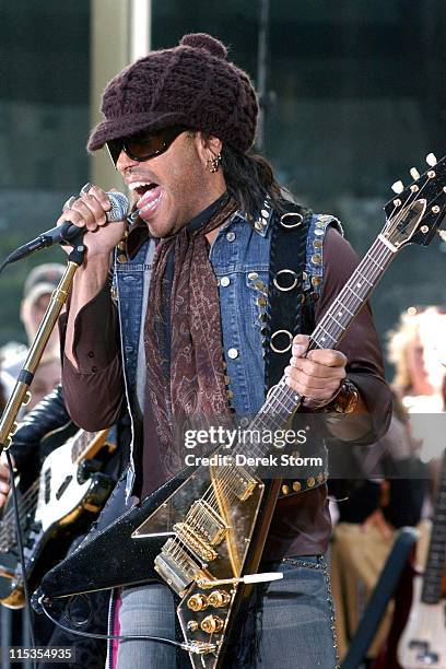 Lenny Kravitz during The "Today" Show's 2004 Summer Concert Series - Lenny Kravitz at Rockefeller Plaza in New York City, New York, United States.