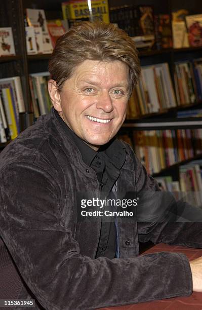 Peter Cetera during Peter Cetera Signs His CD "You Just Gotta Love Christmas" at Borders in New York City at Borders in New York, New York, United...