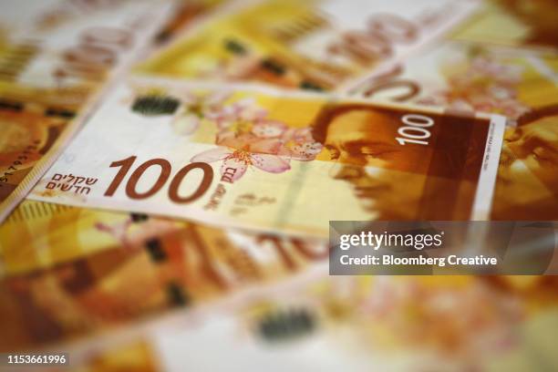 Israel Sheckel Note Israeli Shekel Note Photos and Premium High Res Pictures - Getty Images