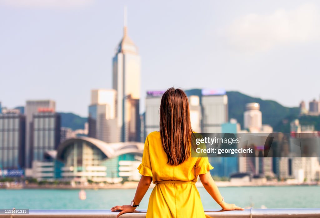 Blick auf Victoria Harbour in Hongkong