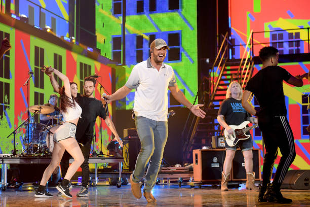 TN: 2019 CMT Music Awards Rehearsals - Day 2