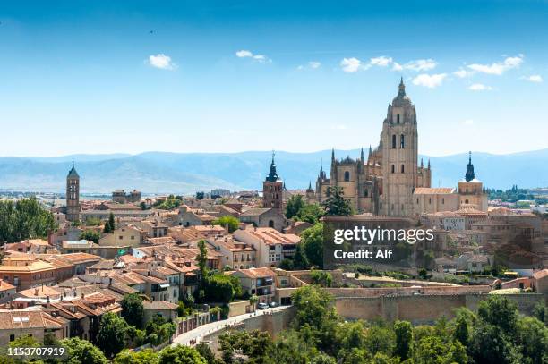 view of the historic center of segovia from the alcazar, segovia, spain - segovia stock pictures, royalty-free photos & images