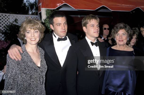 Chris Affleck, Ben Affleck, Matt Damon and mother Nancy Carlson-Paige