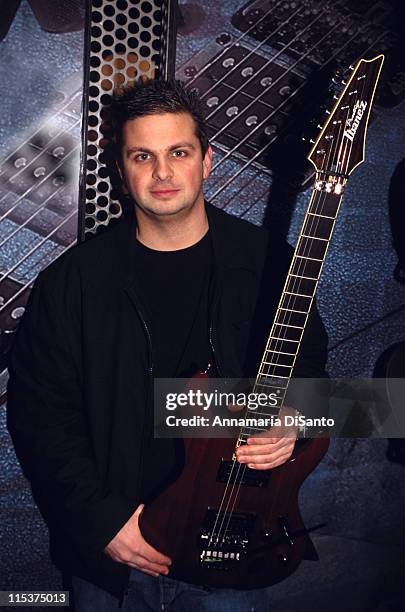 Mike Rulf 258 Ibanez Guitars Photos & High Res Pictures - Getty Images