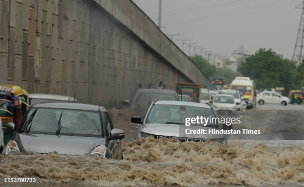 Sohna Rind Sohna Road Photos and Premium High Res Pictures - Getty Images