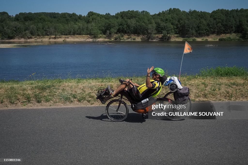 FRANCE-TOURISM-CYCLING-LOIRE-LEISURE