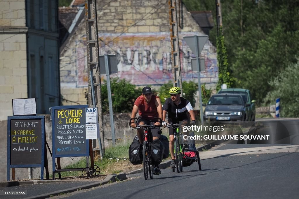 FRANCE-TOURISM-CYCLING-LOIRE-LEISURE