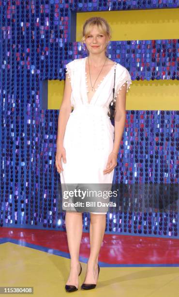 806 Kirsten Dunst 2003 Photos & High Res Pictures - Getty Images