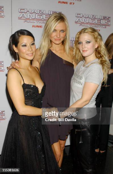 Lucy Liu, Cameron Diaz and Drew Barrymore during "Charlie's Angels: Full Throttle" New York City Premiere at Loews Lincoln Square in New York City,...