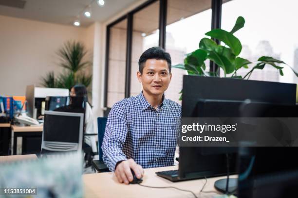 Admin Using Computer 3,402 Office Admin On Computer Stock Photos, High-Res Pictures, and ...