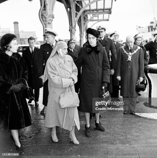 Countiss Reed Pamela Reed Photos and Premium High Res Pictures - Getty Images