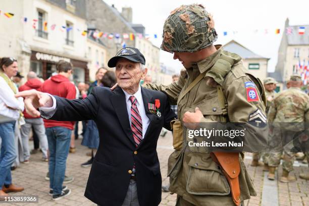 George Chall 18 George Chall Photos & High Res Pictures - Getty Images