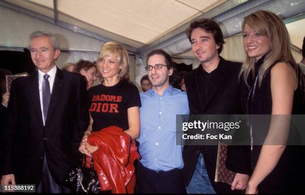 Paris Fashion Week - Spring 2004 - Louis Vuitton - Front Row Paris Fashion Week - Spring 2004 - Louis Vuitton - Front Row