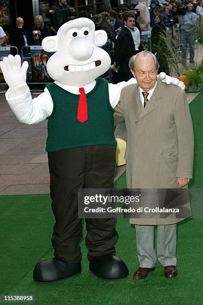 Peter Sallis during "Wallace & Gromit: The Curse of the Were-Rabbit" London Premiere at Odeon Leicester Square in London, Great Britain.