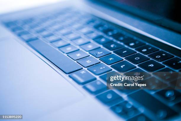 office laptop - computer keyboard close up stock pictures, royalty-free photos & images