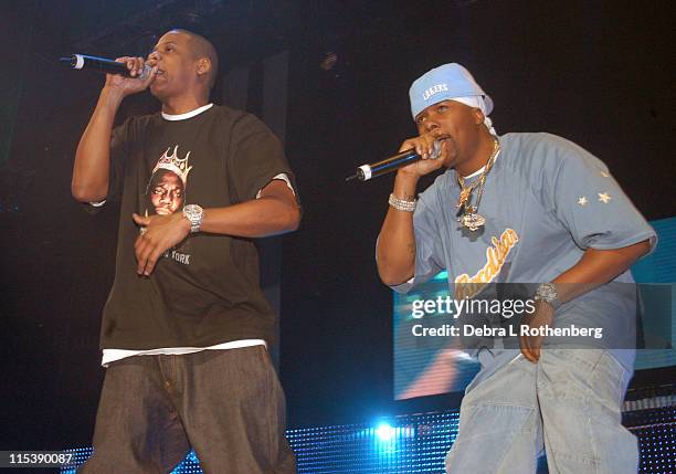 422 Jay Z 2003 The Black Album Stock Photos, High-Res Pictures, and