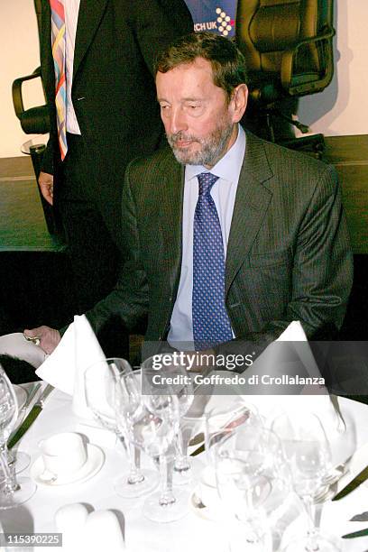David Blunkett during Turn the Tables Charity Lunch - October 17, 2005 at The Savoy in London, Great Britain.