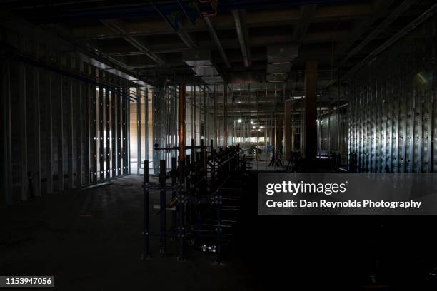 construction welder screen - plastic sheet construction stock pictures, royalty-free photos & images