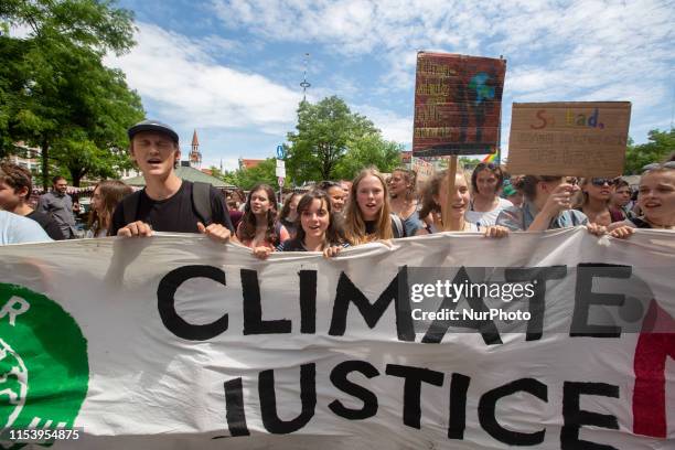 Activists chanting. After the heat records in Germany on 5 July 2019 severel hundreds gathered again fr protesting against the climate catastrophy.