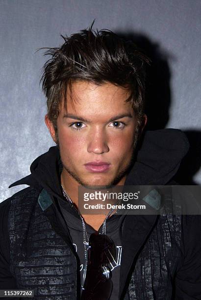 Chris Trousdale during Keith Collins and Simon Rex Host "Pretty Academy" at Quo in New York City - December 1, 2005 at Quo in New York City, New...