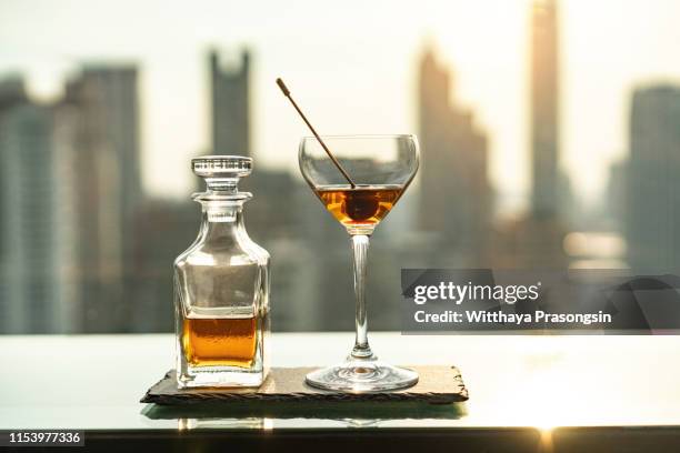 alcohol - rum stock-fotos und bilder