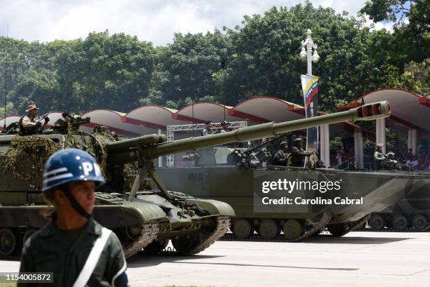 Tanks are seen in the military parade during the 208th anniversary of the Venezuelan Independence declaration on July 5, 2019 in Caracas, Venezuela....