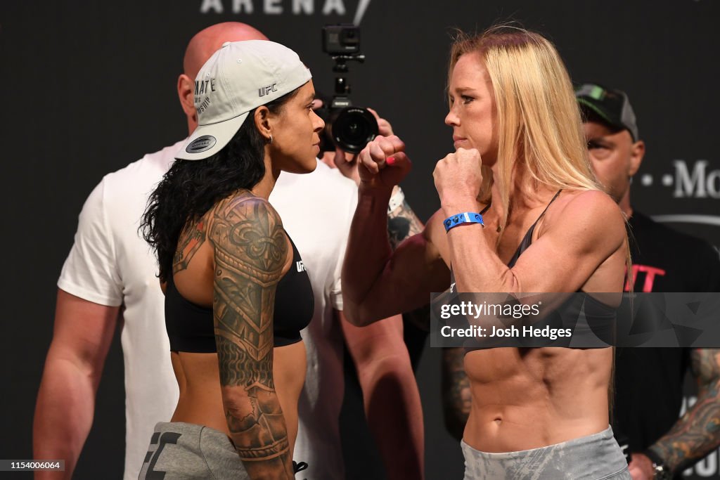 UFC 239: Weigh-ins