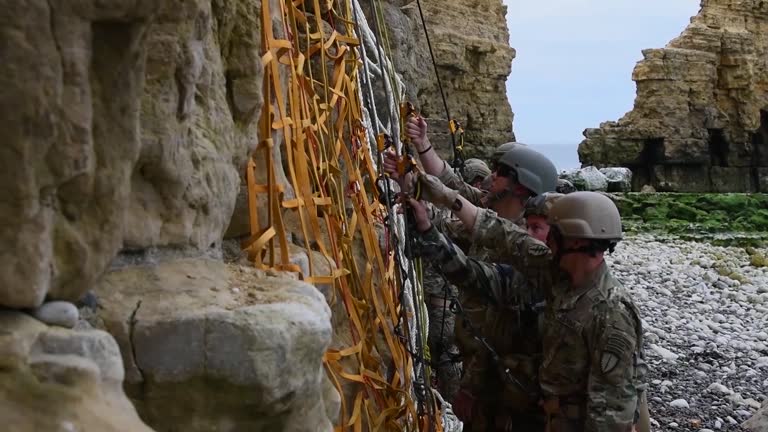 75th Ranger Rope Climb 26 75th Ranger Regiment Stock Videos, Footage, & 4K Video Clips - Getty ...