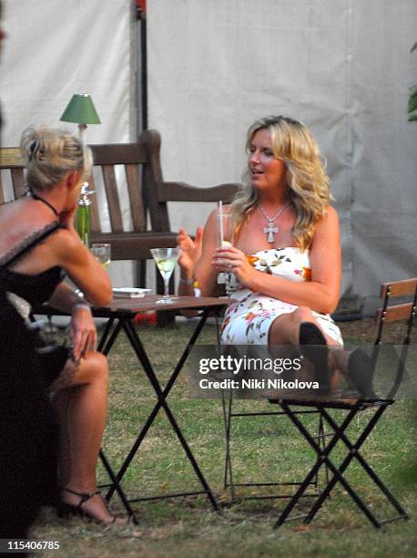 Penny Lancaster during Prince's Trust Summer Ball - Outside Arrivals - July 6, 2006 at Berkeley Square in London, Great Britain.