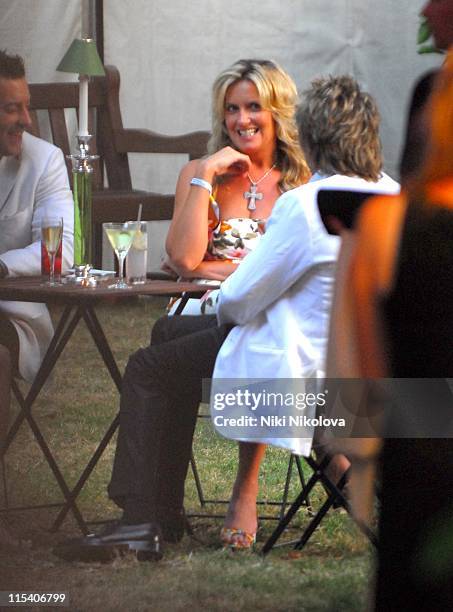 Penny Lancaster and Rod Stewart during Prince's Trust Summer Ball - Outside Arrivals - July 6, 2006 at Berkeley Square in London, Great Britain.