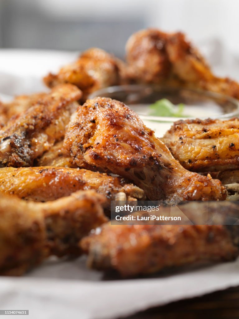 Air Fried, Crispy Chicken Wings with Ranch Dip