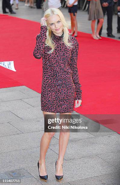 Kate Bosworth during Superman Returns - UK Premiere - Outside Arrivals at Odeon Leicester Square in London, Great Britain.