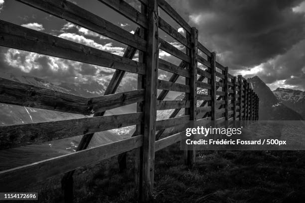 Barrier Ranges 29,189 Barrier Ranges Stock Photos, High-Res Pictures, and Images ...