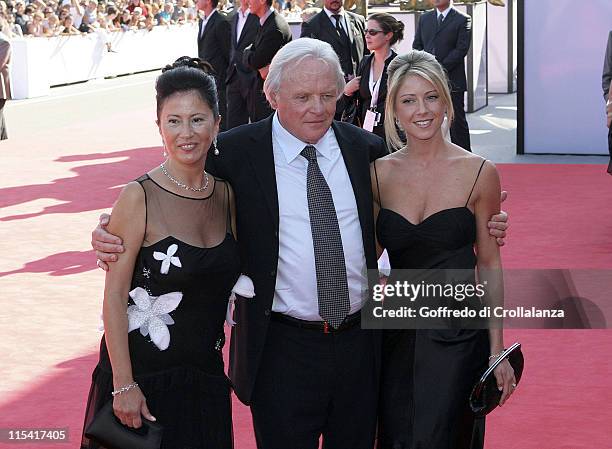 Anthony Hopkins with his wife and daughter Stella Hopkins