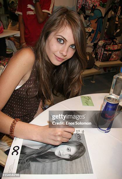 Willa Holland during LeSportsac Celebrates the New LeSportsac for The O.C. Collection with Willa Holland - September 30, 2006 at LeSportSac at the...