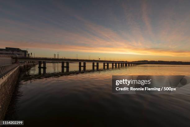 early morning view ia - dundee scotland stock pictures, royalty-free photos & images