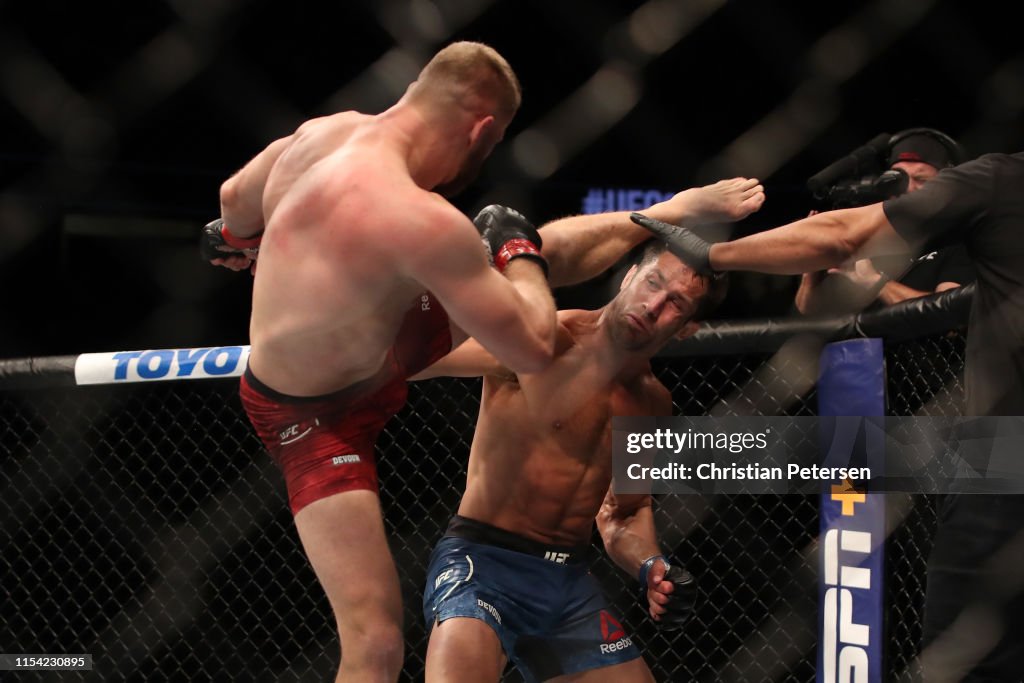 UFC 239: Blachowicz v Rockhold