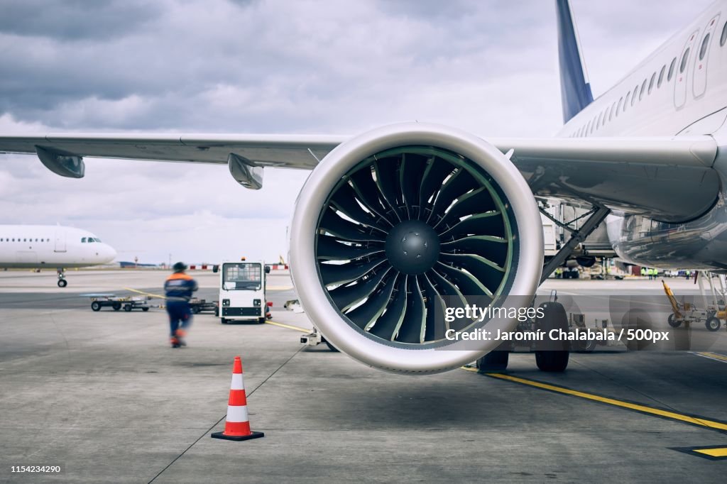 Preparation Of Airplane Before Flight