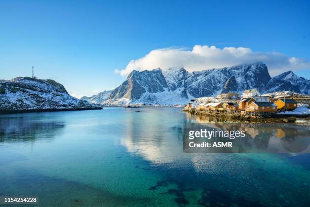 îles lofoten dans le nord de la norvège - norvège photos et images de collection